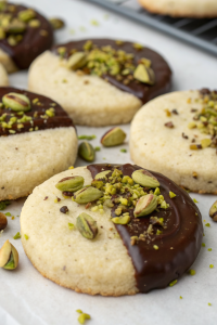 Pistachio Shortbread Cookies Recipe