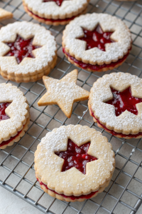 Cranberry Linzer Cookies Recipe